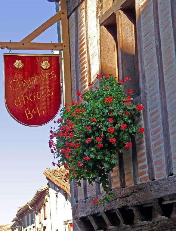 Hôtel Maison Saint Jacques à Parthenay Extérieur photo